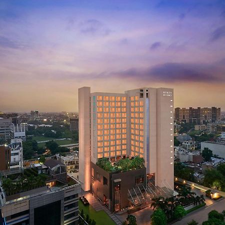 Hyatt Regency Lucknow Gomti Nagar Hotel Exterior photo The Park, New Delhi