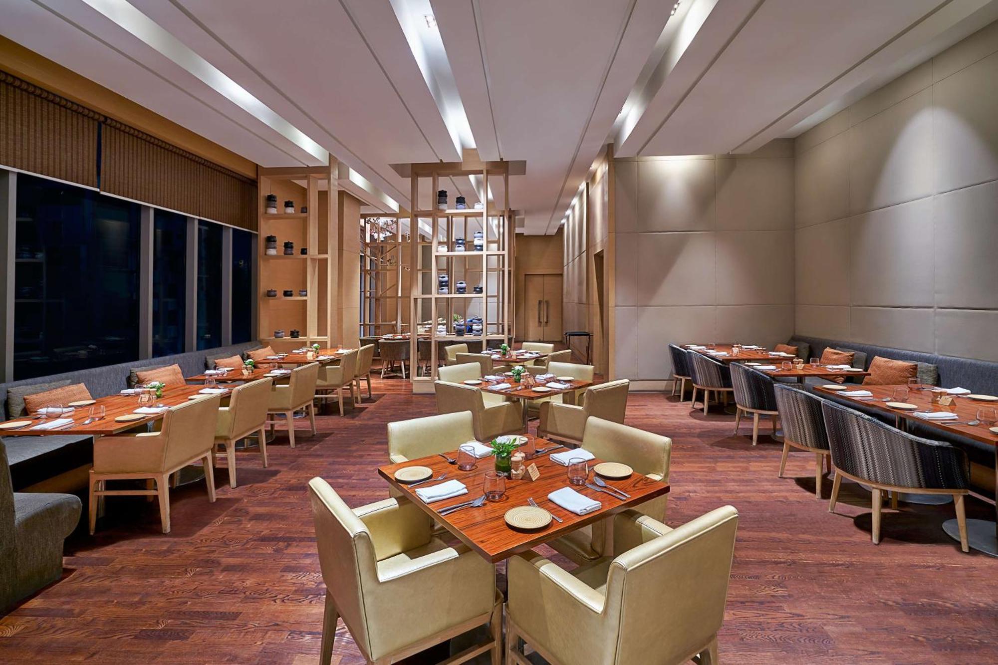 Hyatt Regency Lucknow Gomti Nagar Hotel Exterior photo